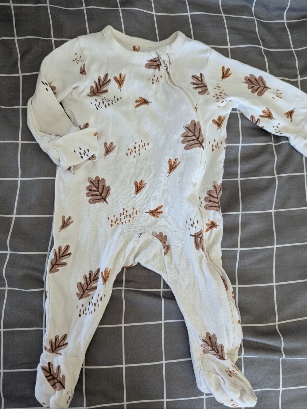 M&S fall leaves zip sleeper